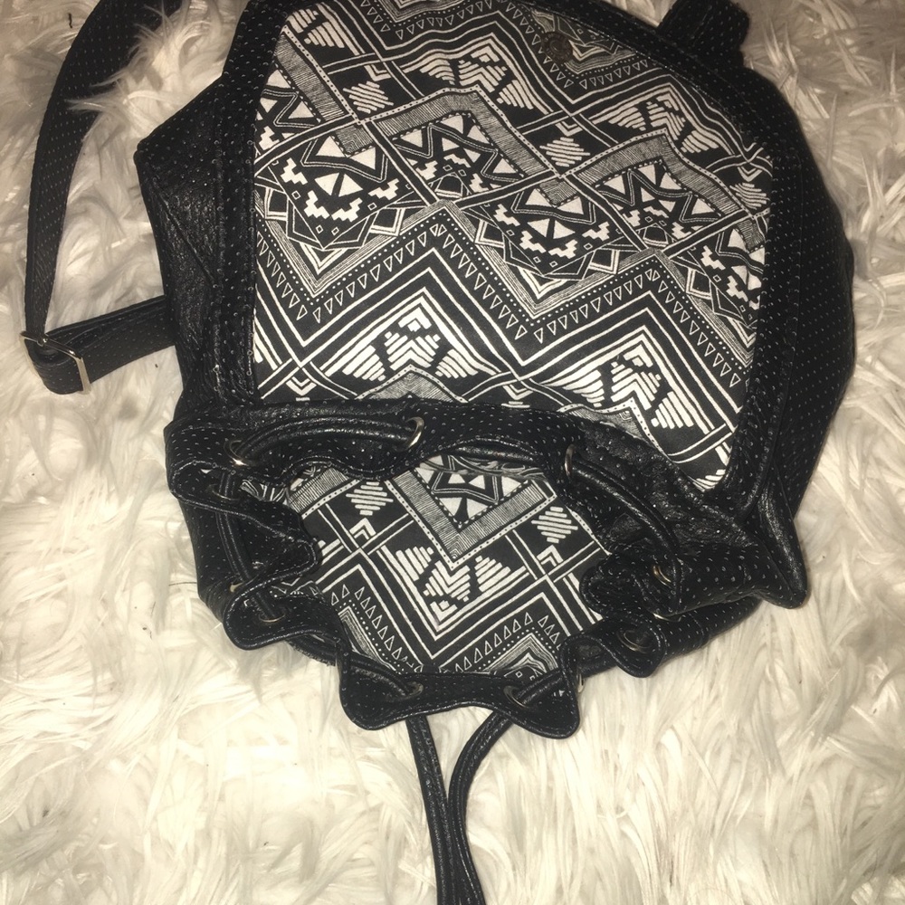 Mini Backpack - Picture 3 of 4